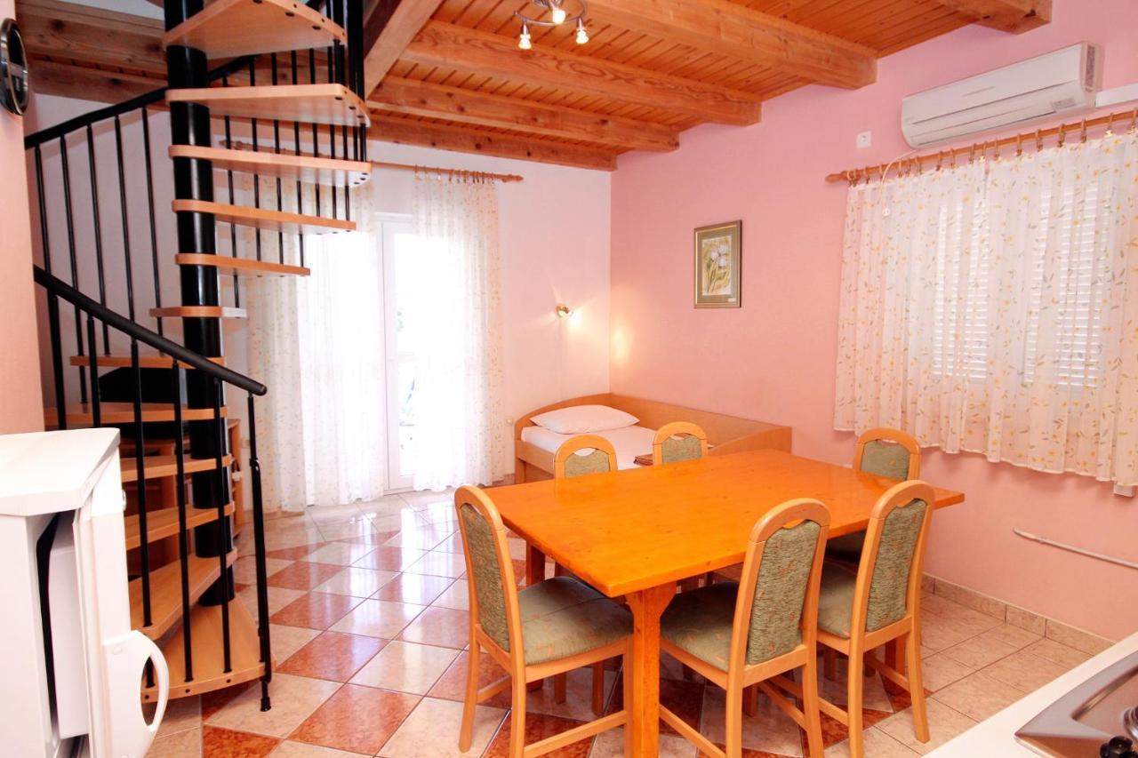 Apartments With A Swimming Pool Jadranovo, Crikvenica - 3238 Екстериор снимка