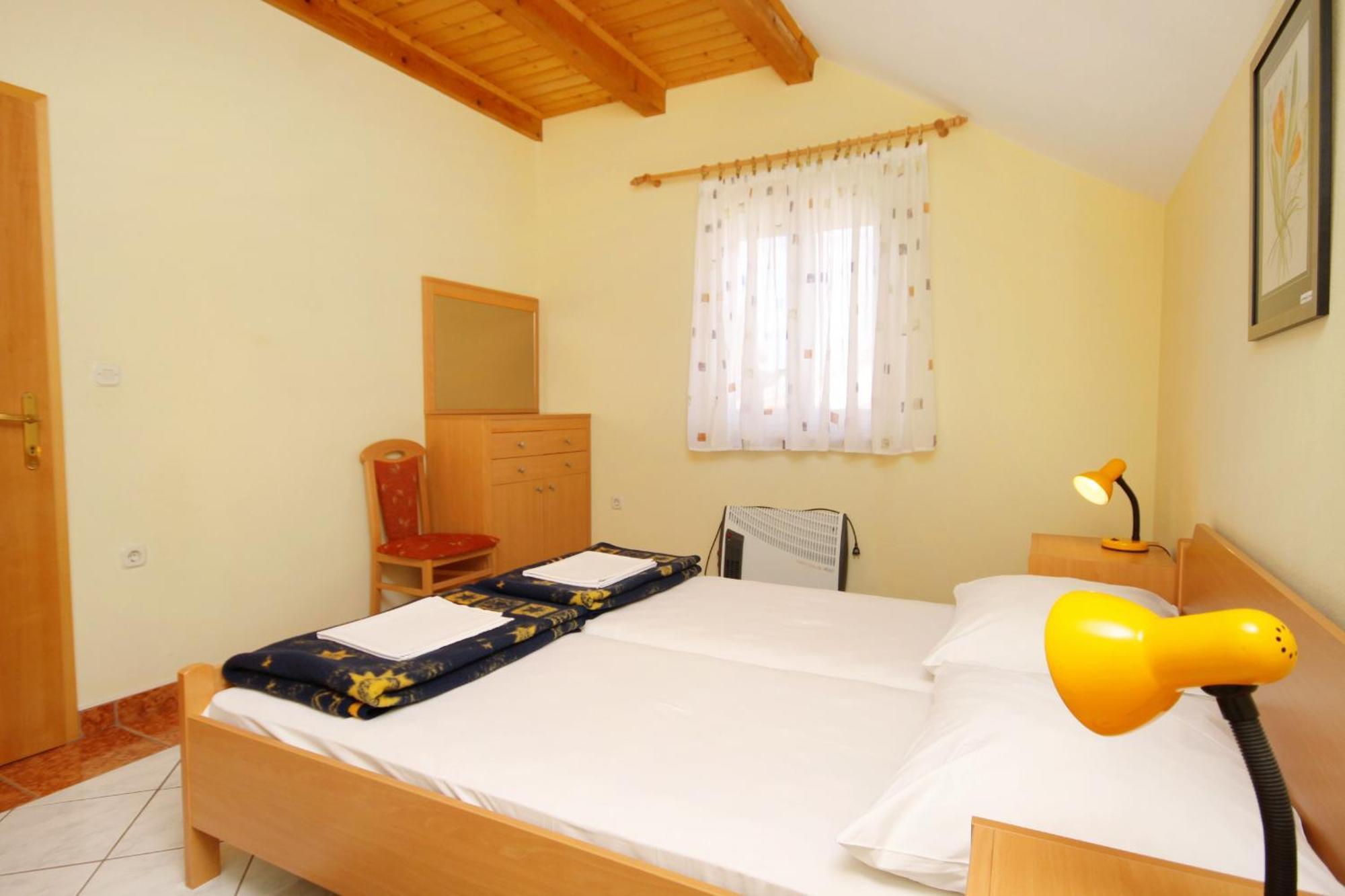Apartments With A Swimming Pool Jadranovo, Crikvenica - 3238 Стая снимка