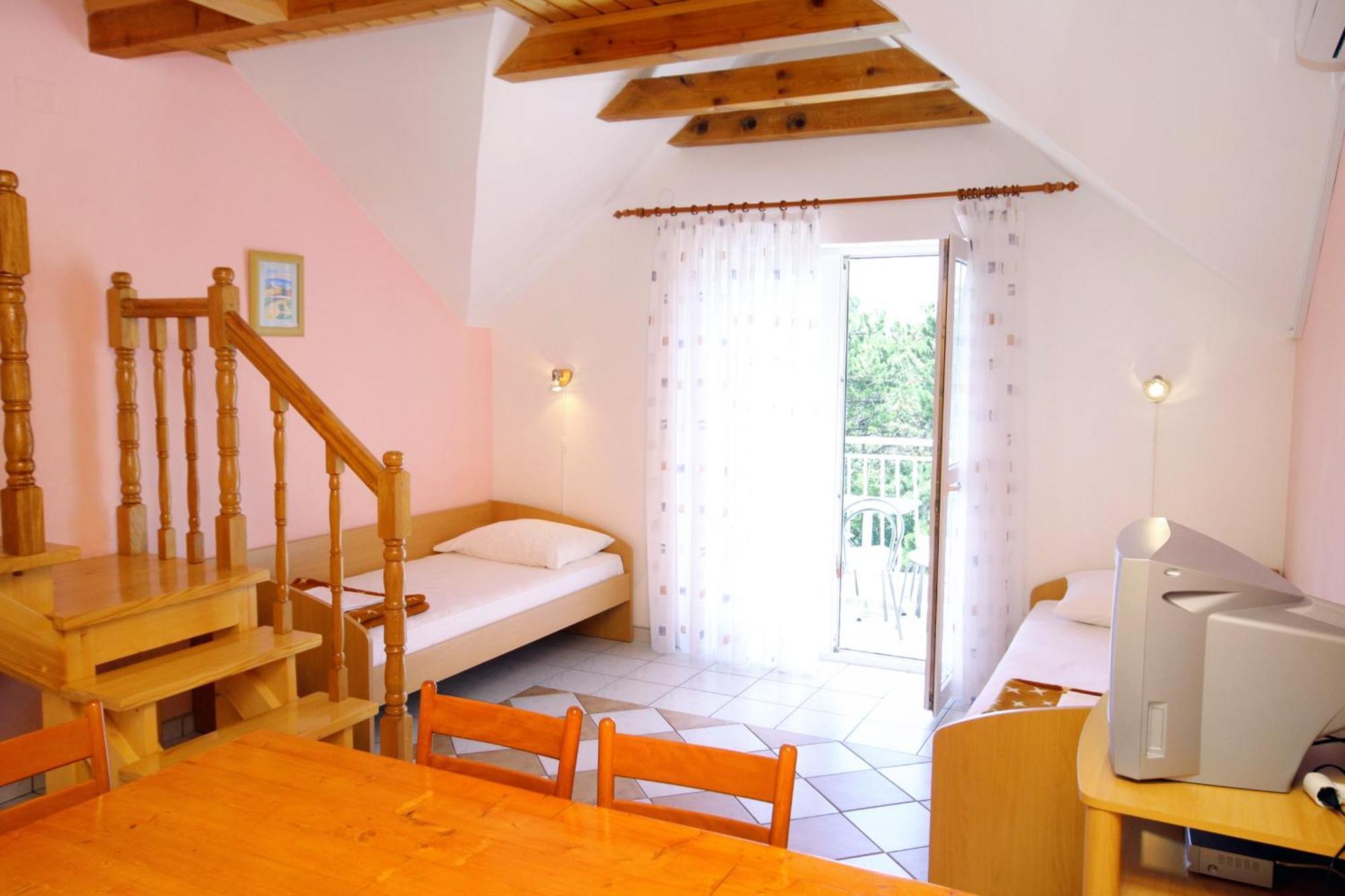 Apartments With A Swimming Pool Jadranovo, Crikvenica - 3238 Стая снимка