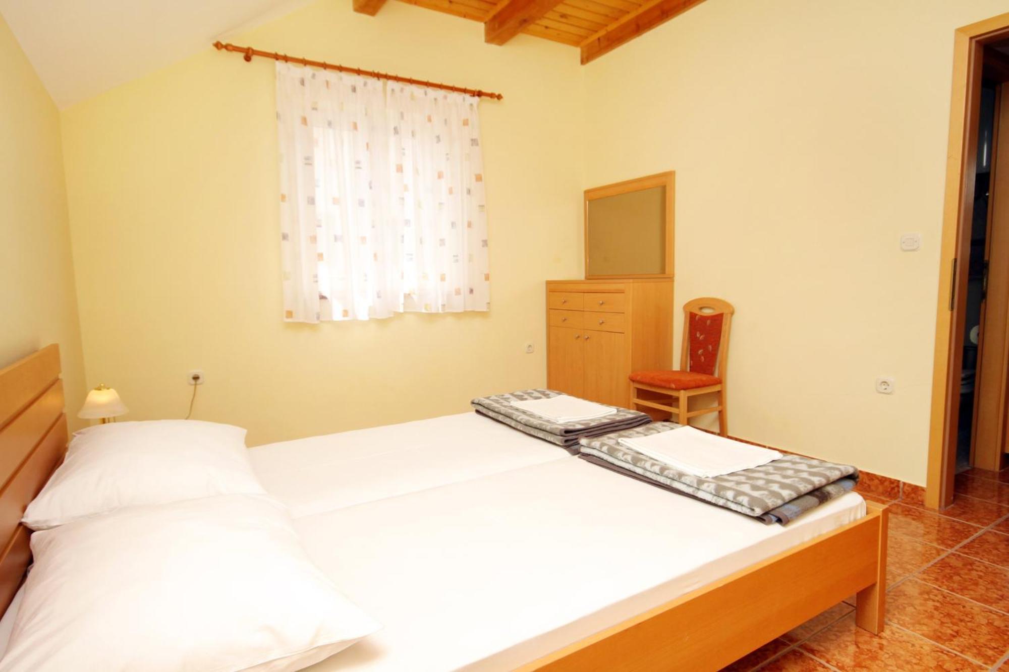 Apartments With A Swimming Pool Jadranovo, Crikvenica - 3238 Стая снимка
